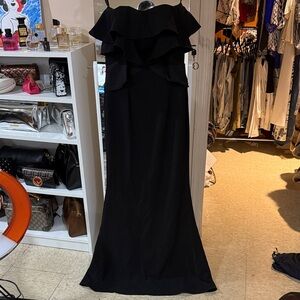 Elegant Black Ruffle Evening Dress